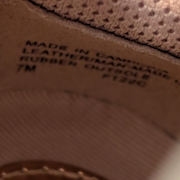 New Michael Kors Wilma Suede and Logo Trainer Size 7 Soft Pink - Picture 7 of 8